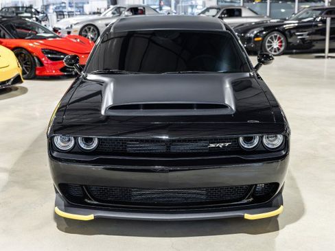 Used 2023 Dodge Challenger SRT Hellcat Redeye RWD image 9