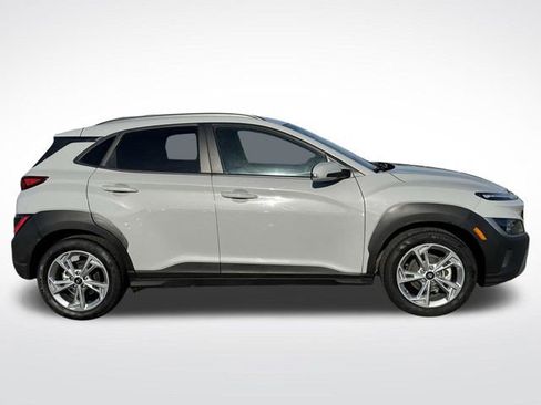Used 2023 Hyundai Kona SEL w/ Convenience Package image 7