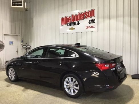 Used 2023 Chevrolet Malibu LT FWD image 3