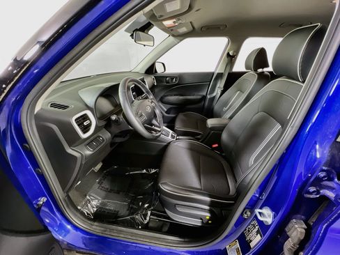 Used 2023 Hyundai Venue Limited w/ Cargo Package FWD image 20