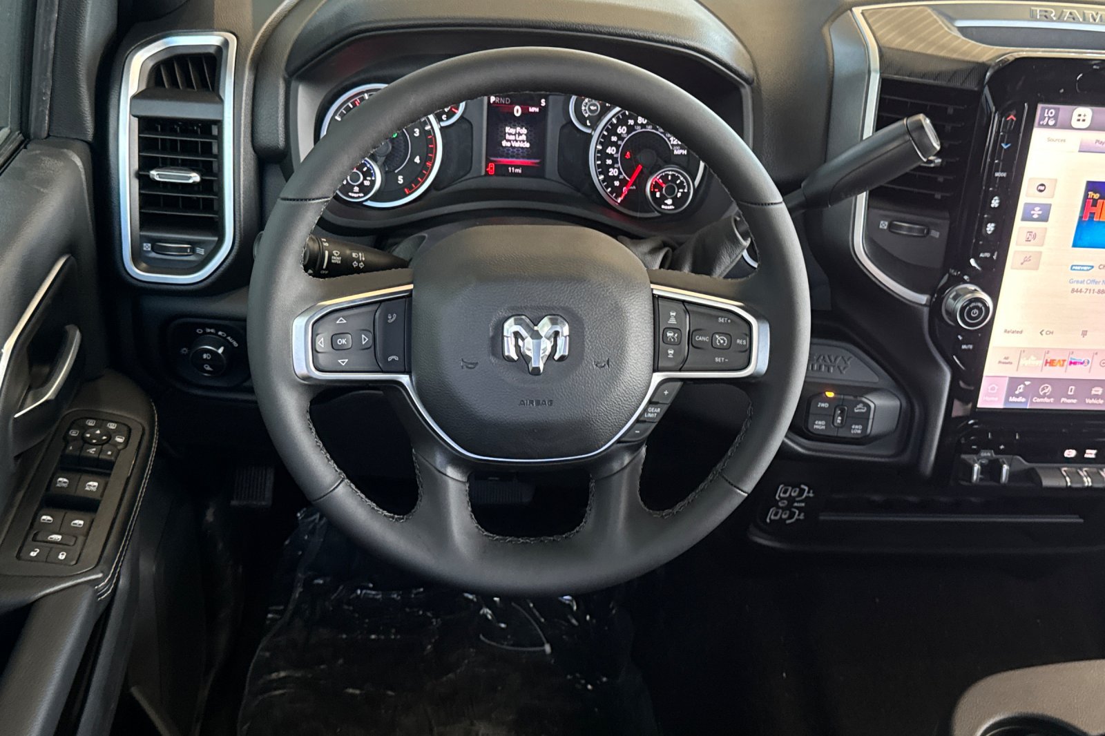New 2026 RAM 2500 Big Horn AWD/4WD image 13
