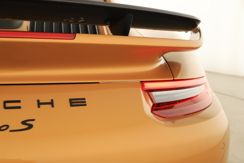 Used 2018 Porsche 911 Turbo S AWD/4WD image 37