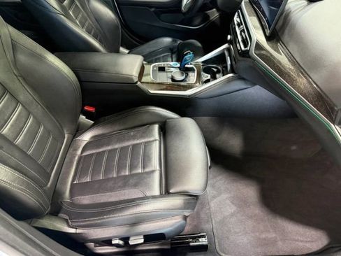 Used 2023 BMW i4 eDrive40 w/ M Sport Package RWD image 29