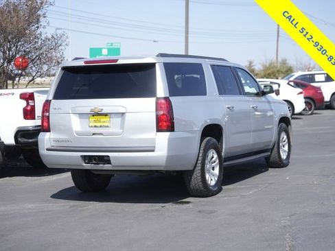 Used 2019 Chevrolet Suburban LT image 6