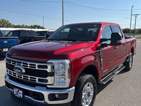 New 2026 Ford F250 XLT image 2