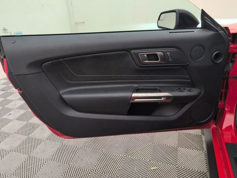 Used 2017 Ford Mustang Shelby GT350 w/ Electronics Package image 36