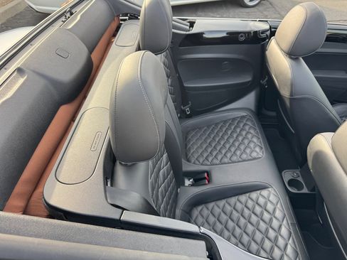 Used 2019 Volkswagen Beetle 2.0T Final Edition SEL image 9