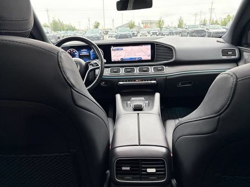 Used 2024 Mercedes-Benz GLE 450e 4MATIC image 16