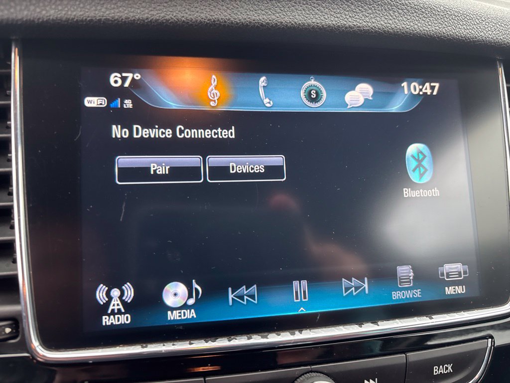 Used 2020 Buick Encore Preferred FWD image 3