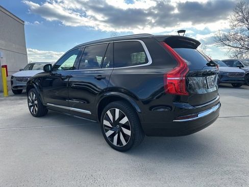 Certified 2024 Volvo XC90 T8 Plus w/ Protection Package Premier image 6