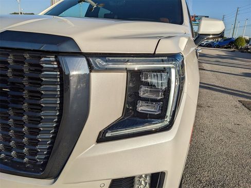 Used 2024 GMC Yukon Denali Ultimate image 10