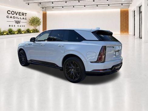 Used 2026 Cadillac Escalade IQ Sport 1 w/ LPO, ONYX Package AWD/4WD image 9