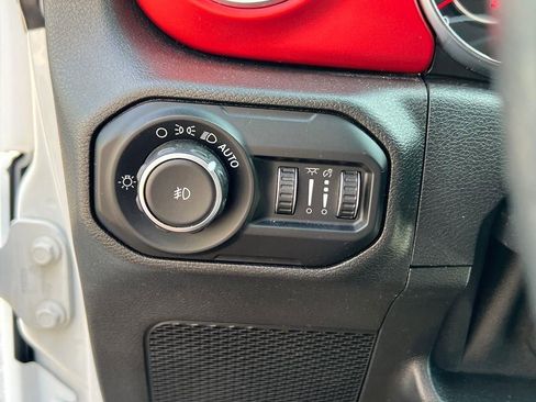 Used 2020 Jeep Wrangler Unlimited Rubicon w/ Dual Top Group image 13