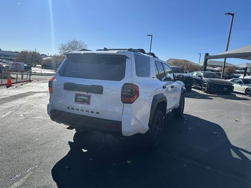 New 2025 Toyota 4Runner SR5 image 7