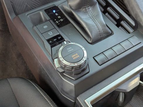 Used 2024 Toyota Tacoma TRD Sport image 31