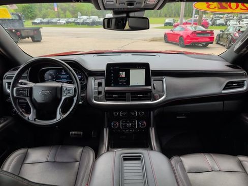 Used 2023 Chevrolet Tahoe RST w/ RST Performance Edition AWD/4WD image 17