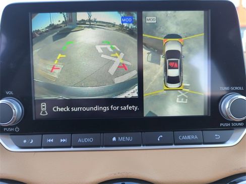 New 2025 Nissan Sentra SV w/ SV Premium Package image 30