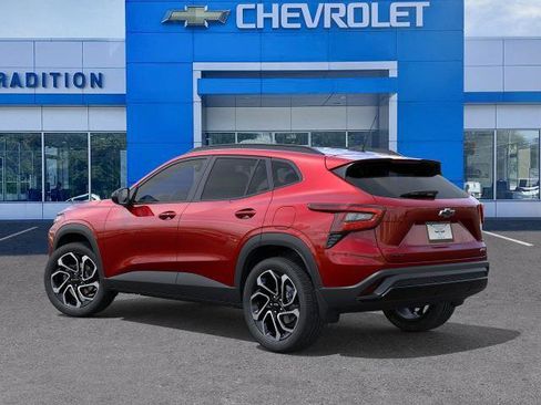 New 2026 Chevrolet Trax RS w/ Driver Confidence Package image 3