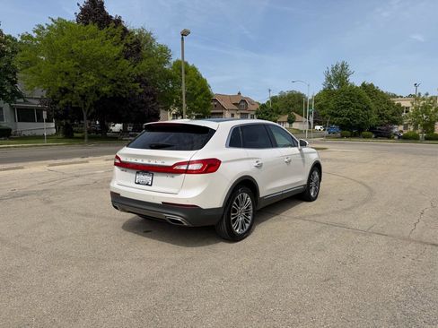 Used 2016 Lincoln MKX Reserve w/ Climate Package AWD/4WD image 7