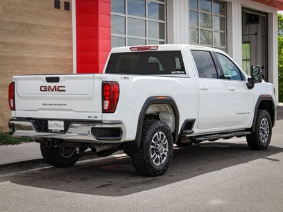 Used 2024 GMC Sierra 2500 SLE w/ SLE Convenience Package