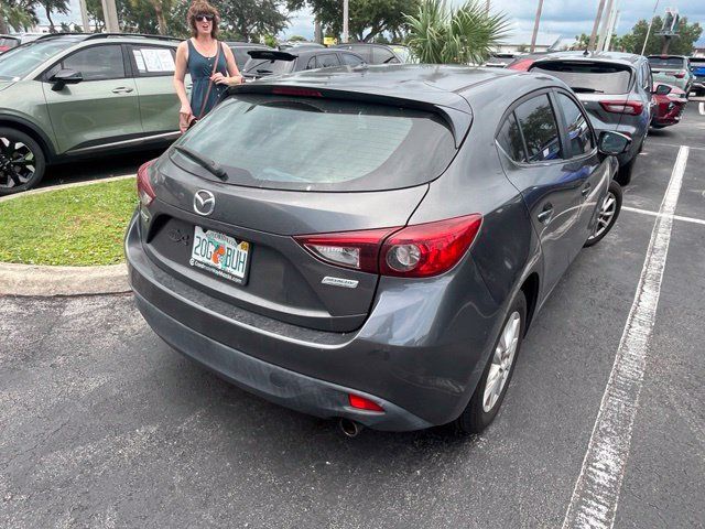 Used 2015 MAZDA MAZDA3 i Touring FWD image 4