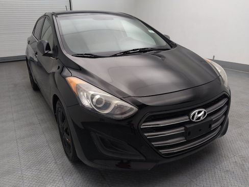 Used 2016 Hyundai Elantra GT FWD image 14