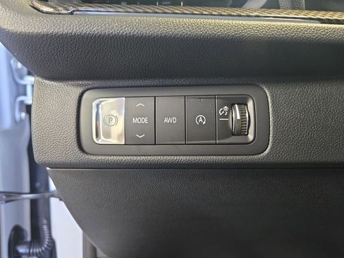 New 2026 Chevrolet Traverse High Country w/ LPO, Floor Liner Package image 28