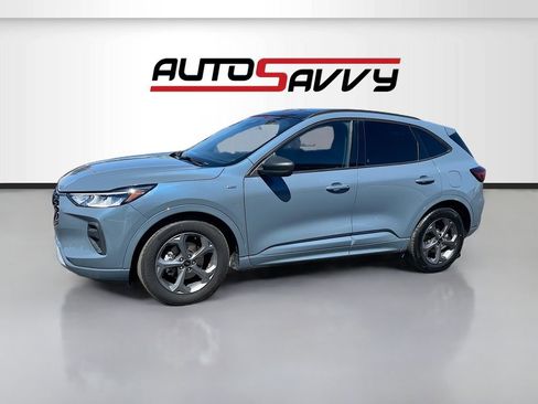 Used 2024 Ford Escape ST-Line w/ Tech Pack #1 image 3