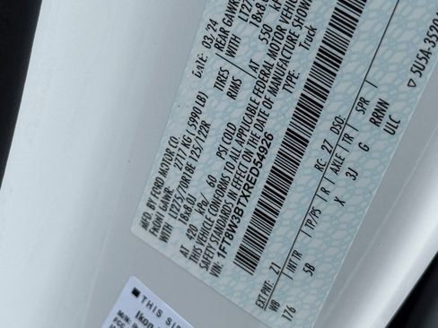 Used 2024 Ford F350 Lariat image 44