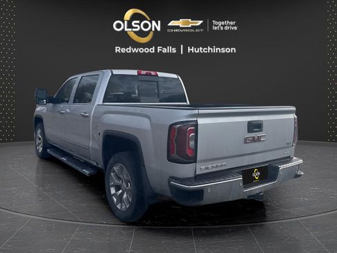 Used 2018 GMC Sierra 1500 SLT image 3
