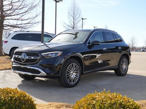 Used 2026 Mercedes-Benz GLC 300 4MATIC image 3