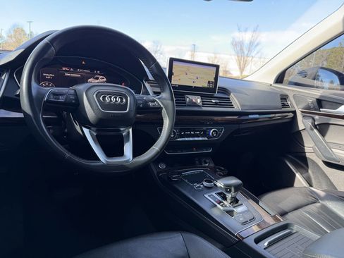 Used 2019 Audi Q5 2.0T Premium Plus w/ Premium Plus Package image 21