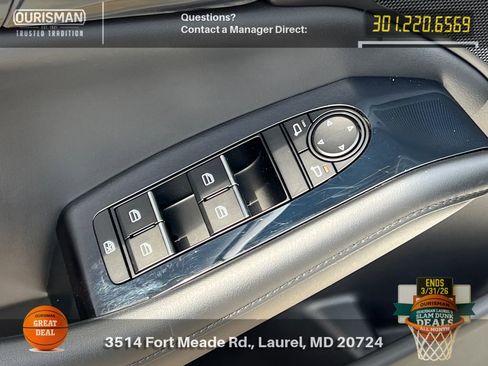 Used 2022 MAZDA MAZDA3 s image 8