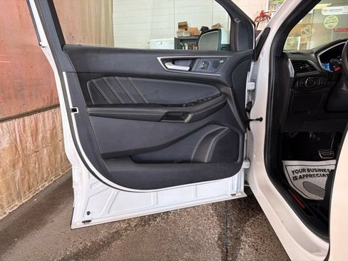 Used 2019 Ford Edge ST w/ Equipment Group 401A AWD/4WD image 10