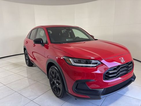 Used 2024 Honda HR-V Sport image 5