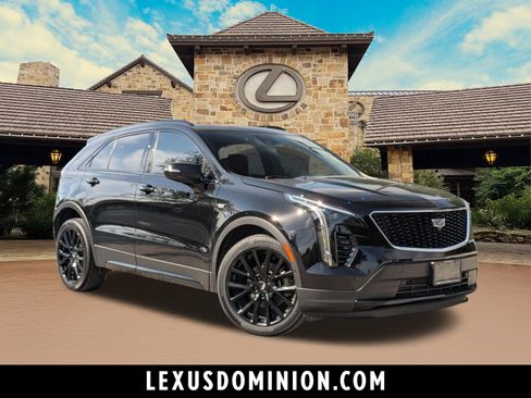 Used 2023 Cadillac XT4 Sport FWD image 1