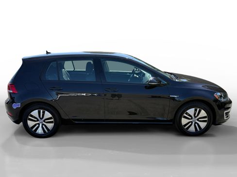 Used 2019 Volkswagen e-Golf SE w/ Driver Assistance Package FWD image 6