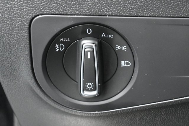 Used 2021 Volkswagen Tiguan SEL Premium R-Line AWD/4WD image 15