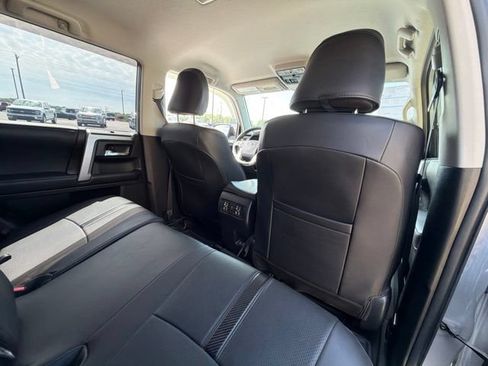 Used 2021 Toyota 4Runner SR5 AWD/4WD image 21