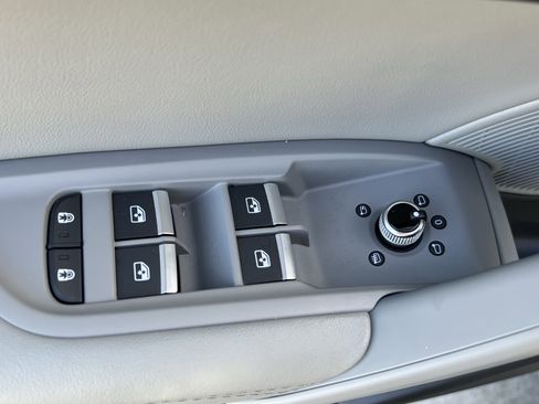 Certified 2024 Audi Q5 2.0T Premium Plus w/ Premium Plus Package image 15