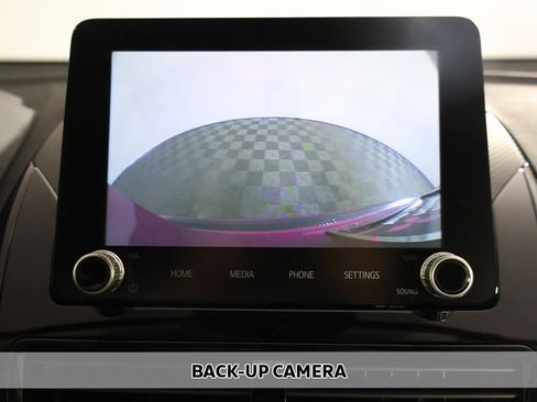 New 2025 Mitsubishi Eclipse Cross LE image 3