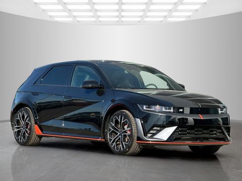 New 2025 Hyundai Ioniq 5 N image 2