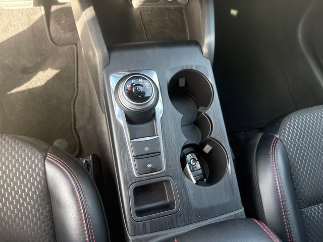 Used 2024 Ford Escape ST-Line w/ Tech Pack #1 AWD/4WD image 23