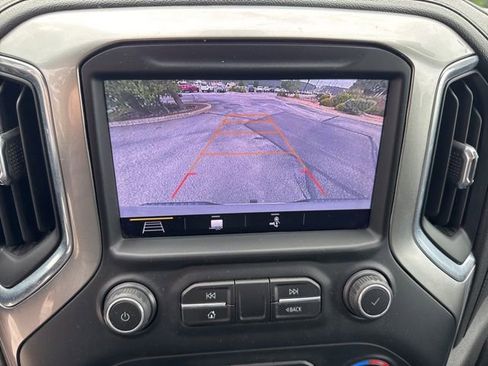 Used 2019 Chevrolet Silverado 1500 LT w/ Texas Edition image 23