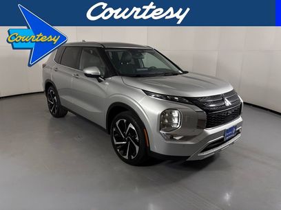 Used 2024 Mitsubishi Outlander SE