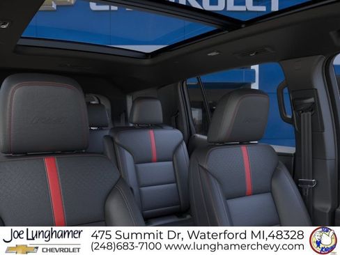 New 2027 Chevrolet Traverse RS w/ LPO, Floor Liner Package AWD/4WD image 25