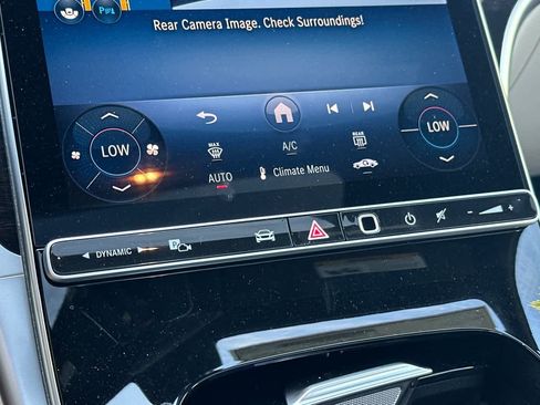 New 2026 Mercedes-Benz C 300 4MATIC Sedan image 18
