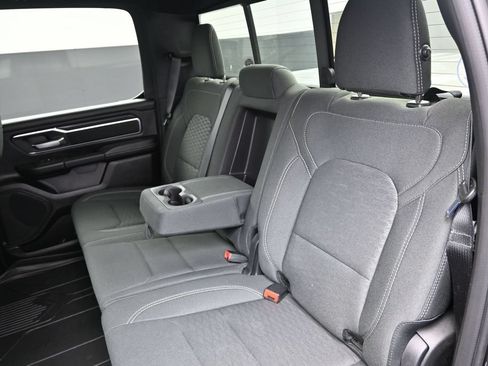 Used 2025 RAM 1500 Big Horn RWD image 15