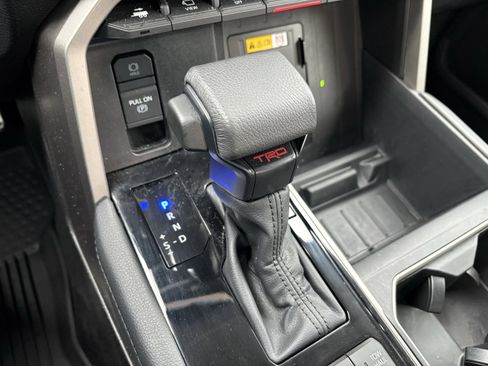 Used 2024 Toyota Tundra Limited image 19