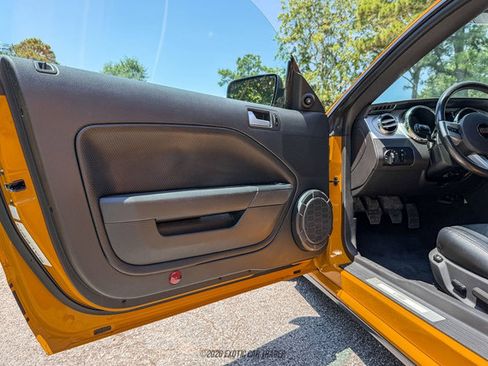 Used 2007 Ford Mustang GT RWD image 34